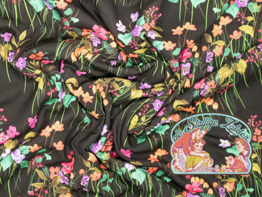 Digitale bloemen print bruin viscose - Afbeelding 3